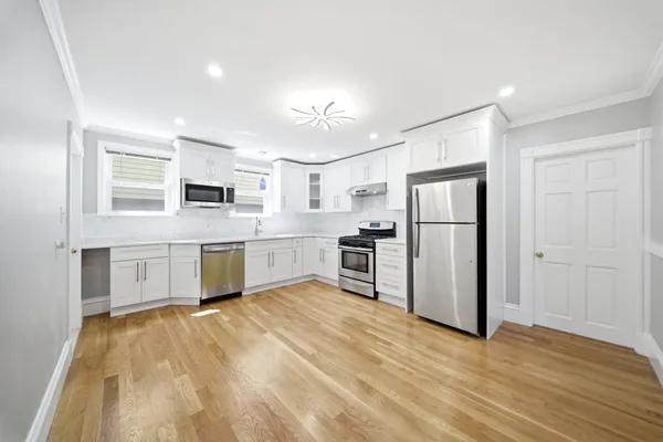$1,200,000 | 29 Hanson Street, Unit 1, Somerville, MA 02143