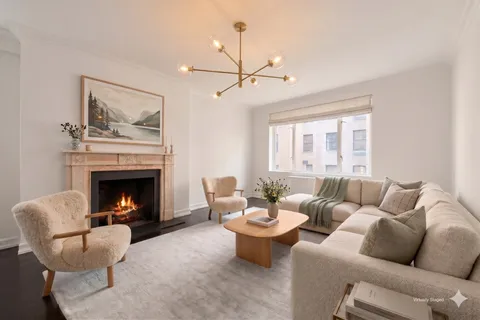 $750,000 | 475 Park Avenue, Unit 15E | Midtown East