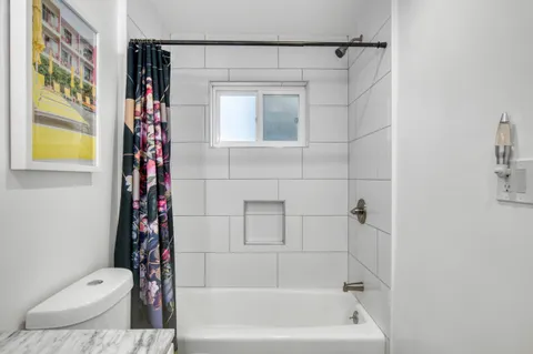 $1,399,000 | 4110 Vanetta Place, Studio City, CA 91604