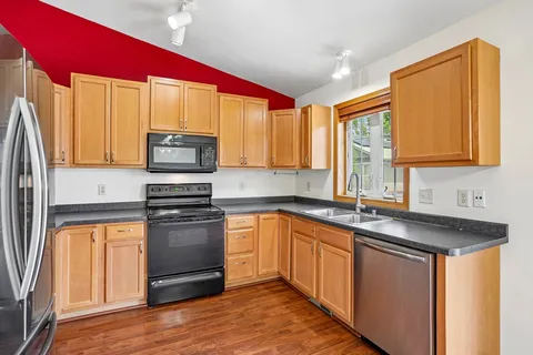 $450,000 | 2421 Renaissance Drive, Fitchburg, WI 53711