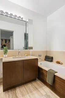 $1,595,000 | 260 Park Avenue South, Unit 4E | Flatiron