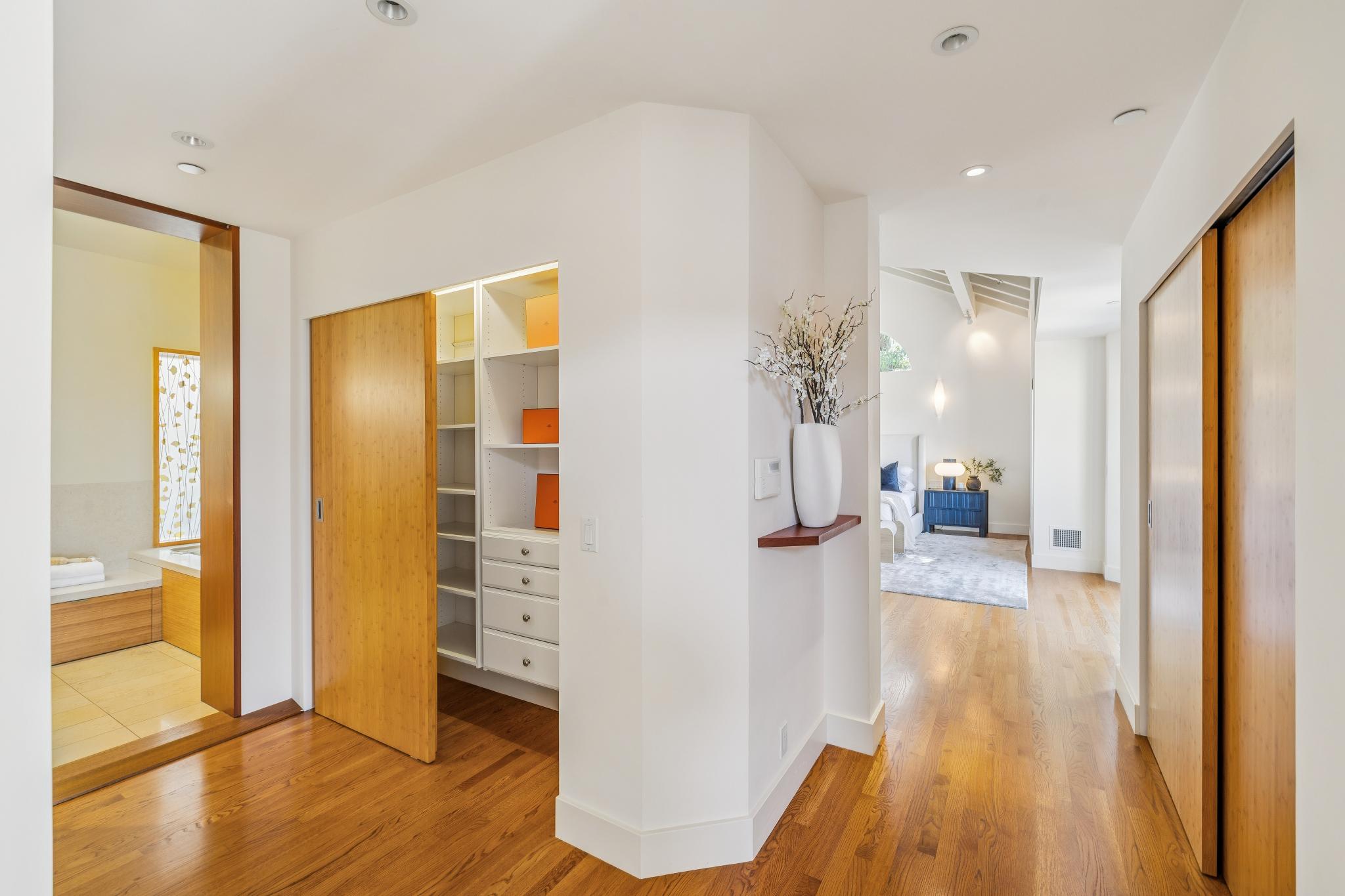 102 Crest Road Piedmont, CA 94611 - Photo 41 of 87 Gallery Image 41