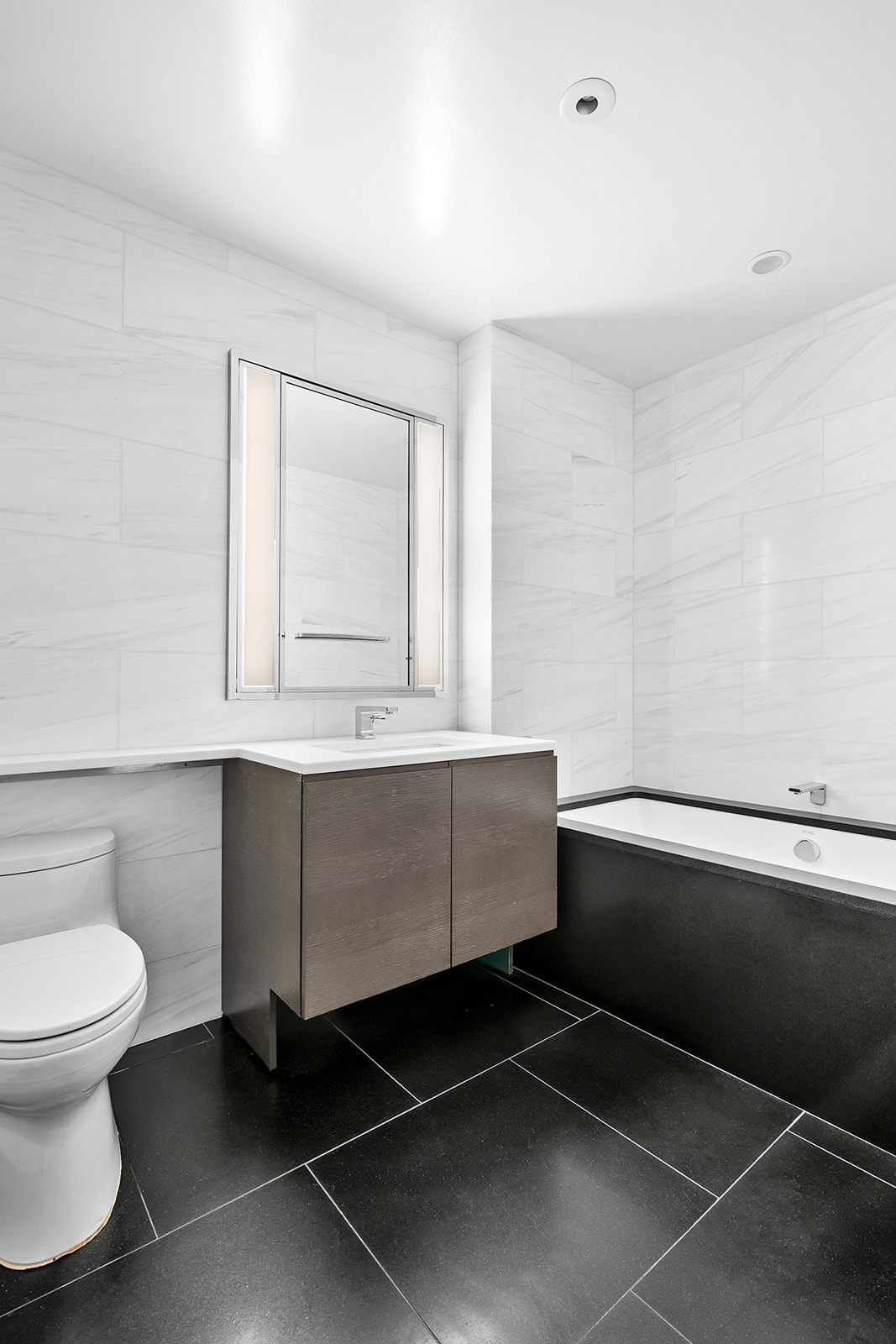 50 Riverside Boulevard, Unit 6T Manhattan, NY 10069 - Photo 4 of 6