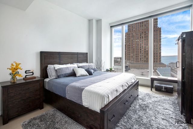 $1,750,000 | 50 West Street, Unit 10C | Financial District