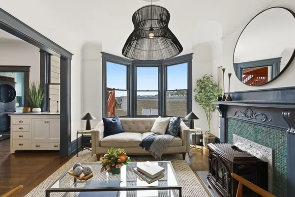 $1,395,000 | 3841 A 24th Street, San Francisco, CA 94114