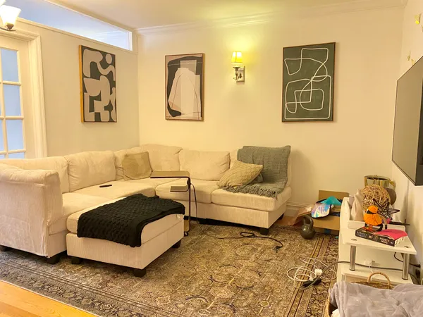 $5,000 | 330 East 58th Street, Unit 3F | Sutton Place