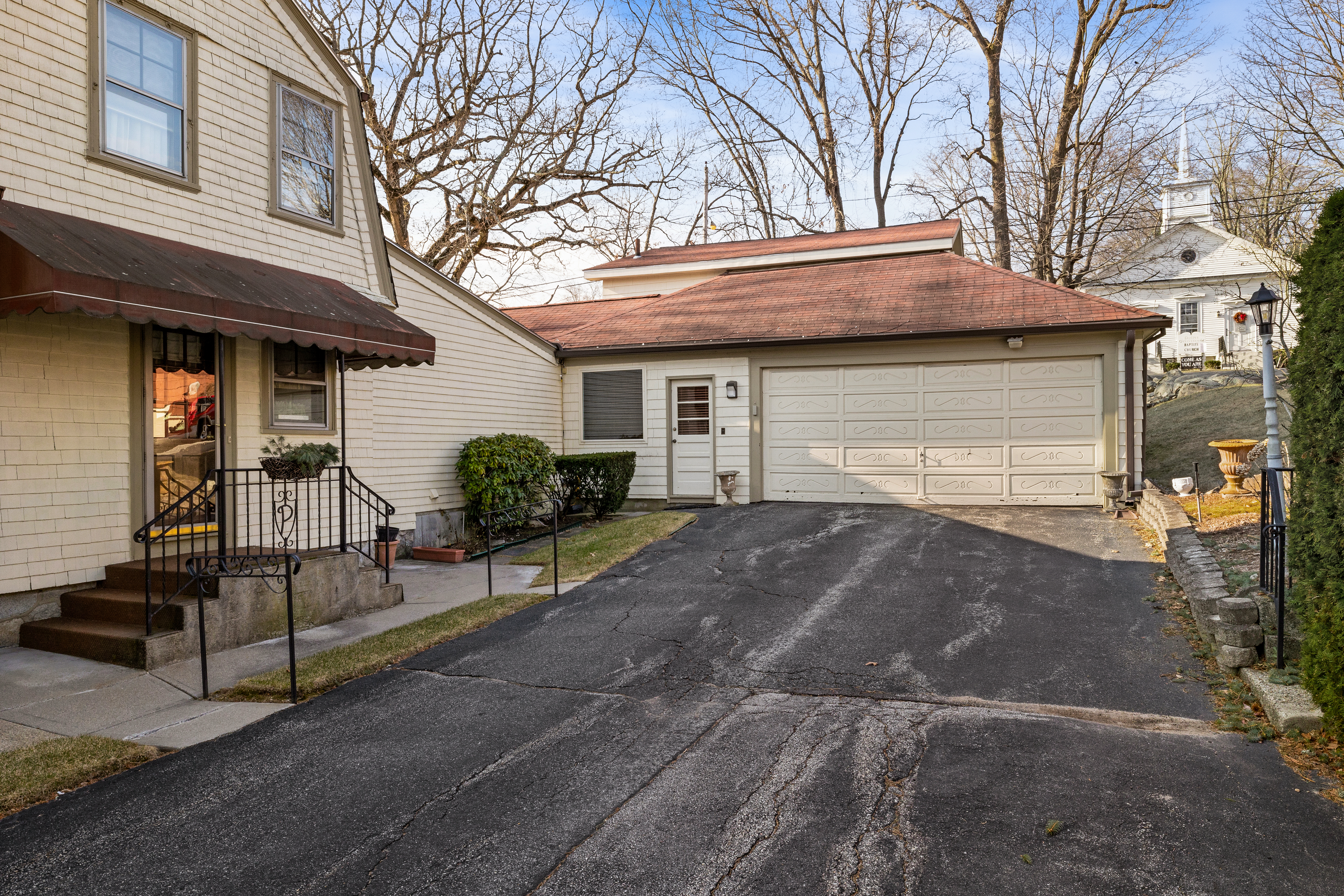 90 Putnam Pike Johnston, RI 02919 - Photo 18 of 24