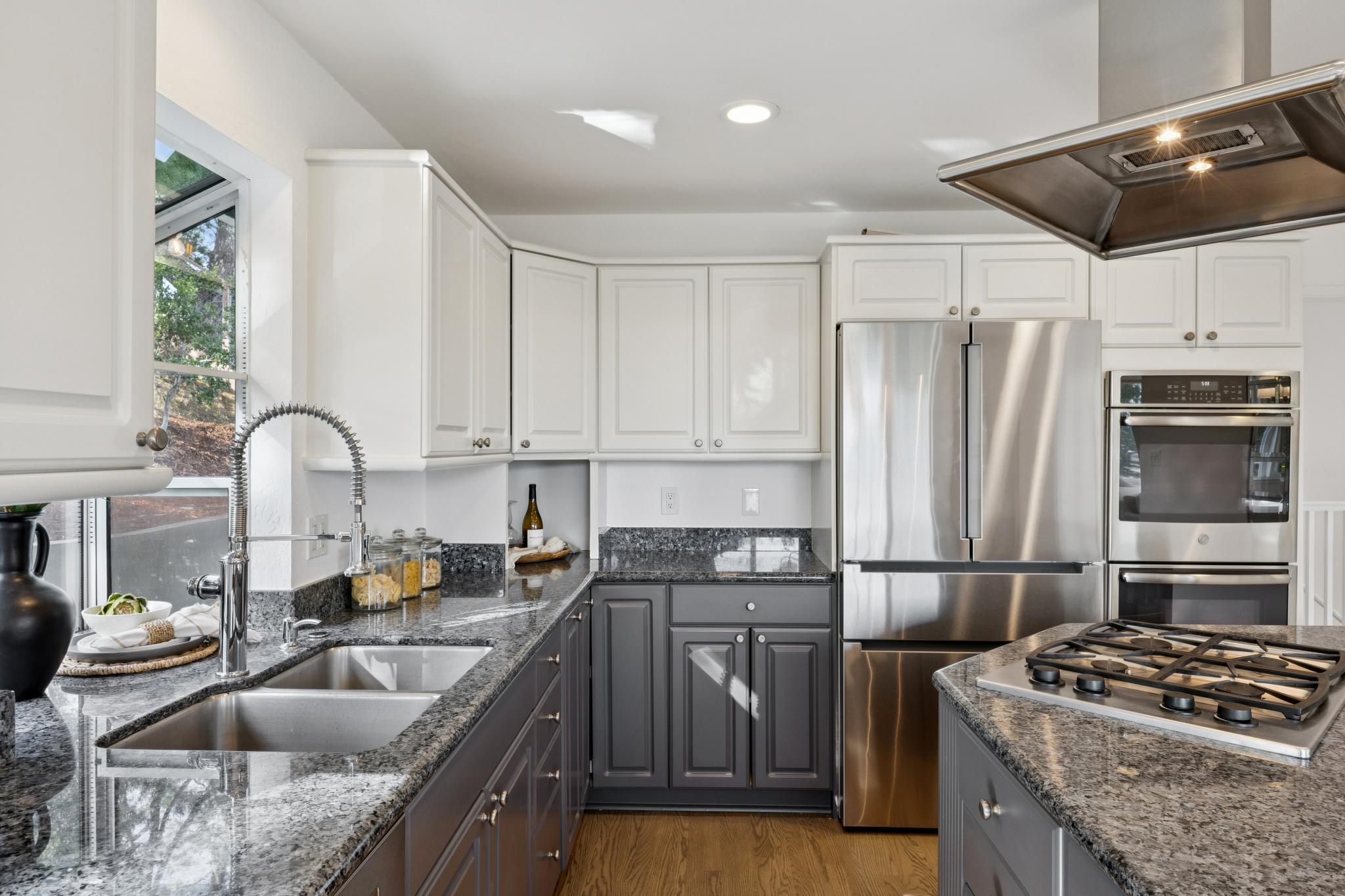 81 Rose Street San Rafael, CA 94901 - Photo 17 of 58