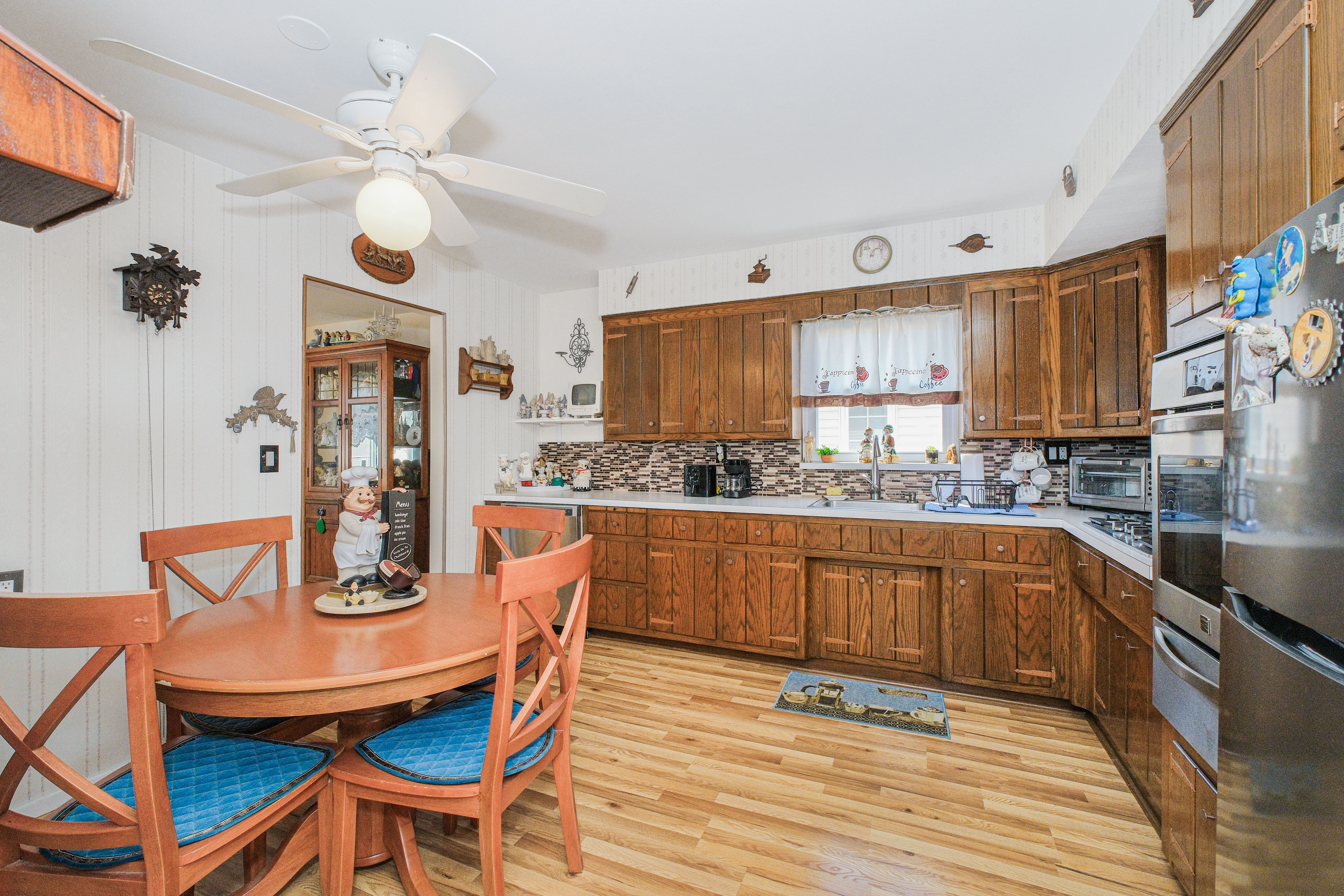 232 Hawthorne Avenue Staten Island, NY 10314 - Photo 5 of 21
