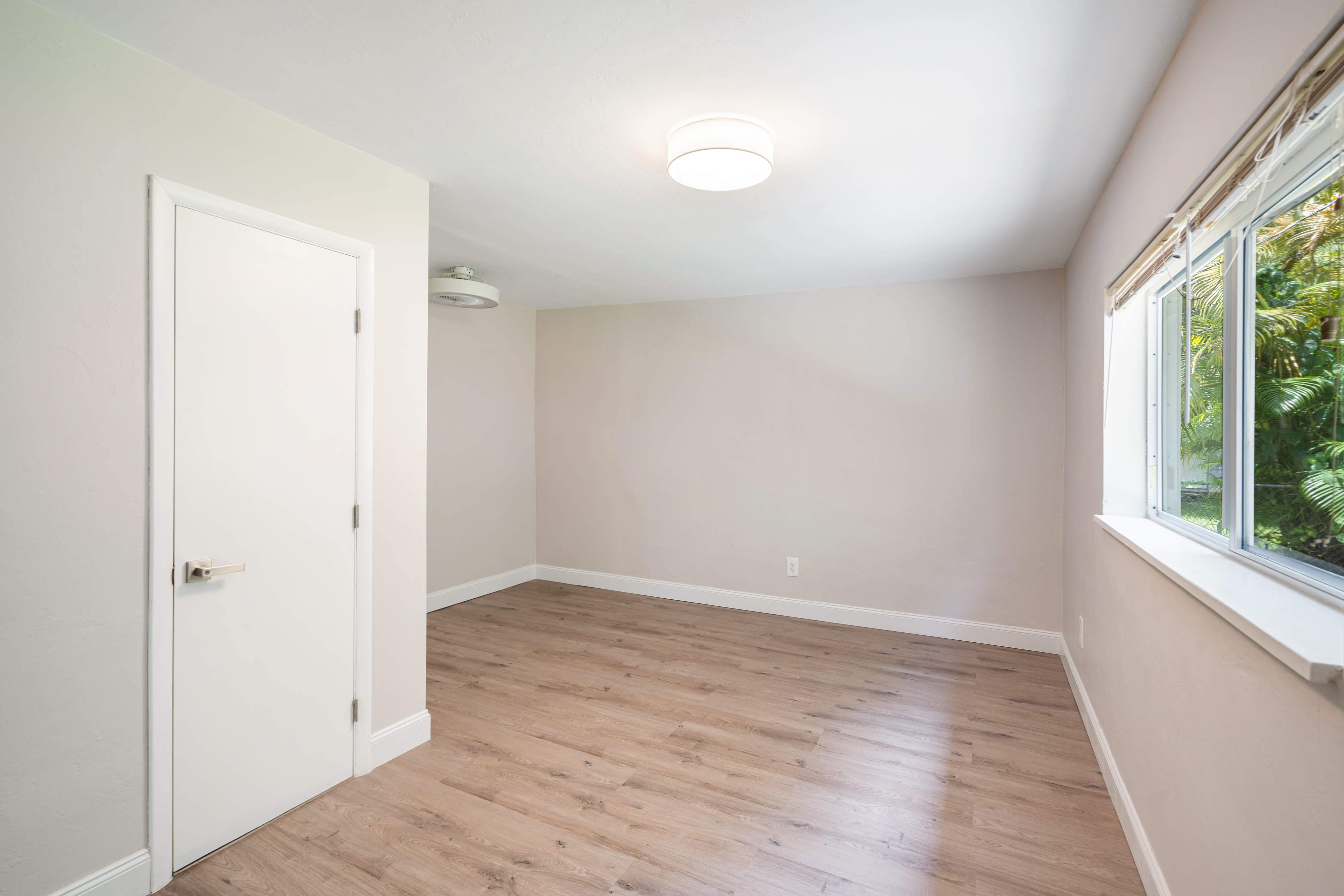 11511 Southwest 81st Road Miami, FL 33156 - Photo 3 of 34