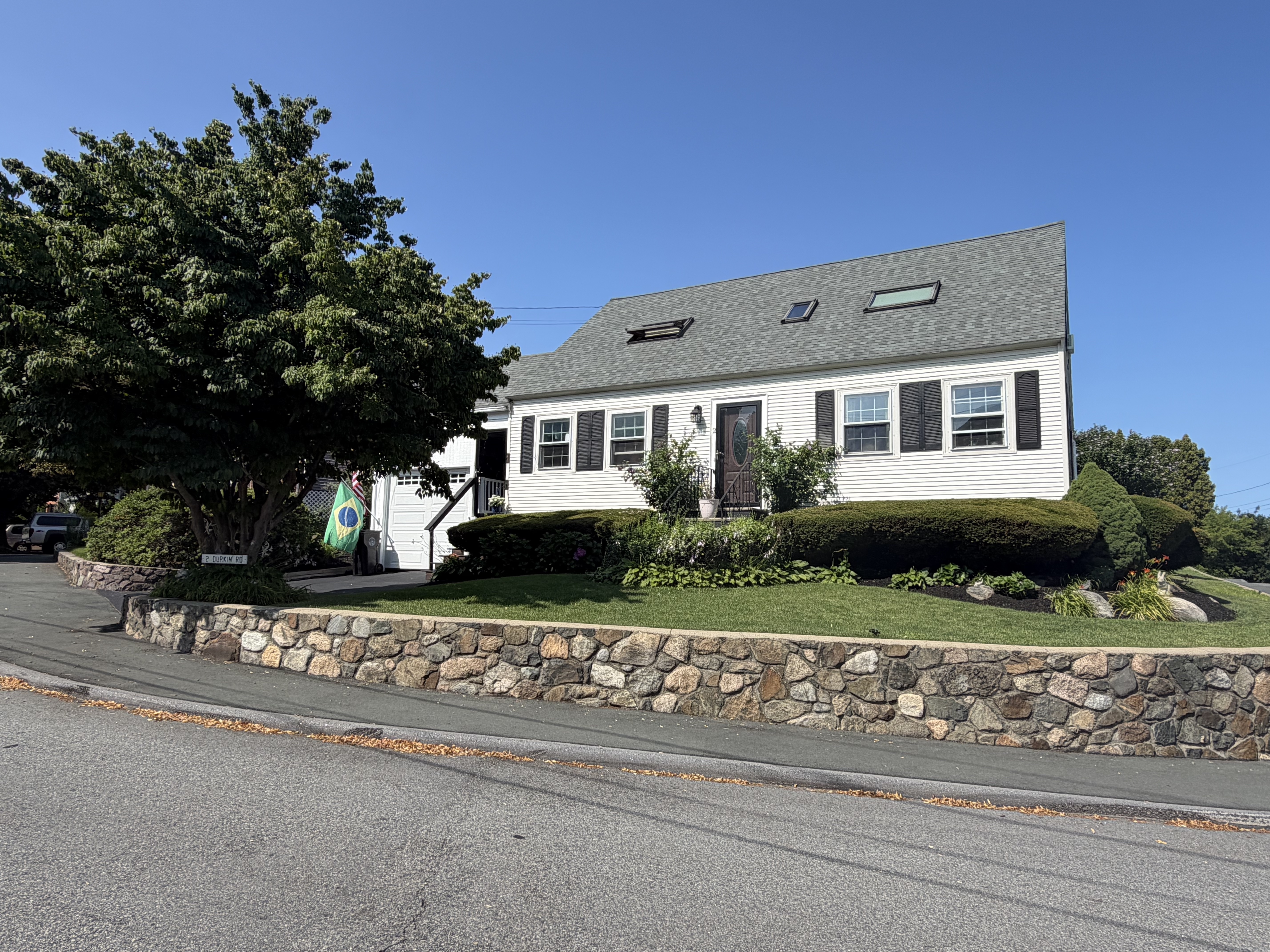 2 Durkin Road Salem, MA 01970 - Photo 3 of 5