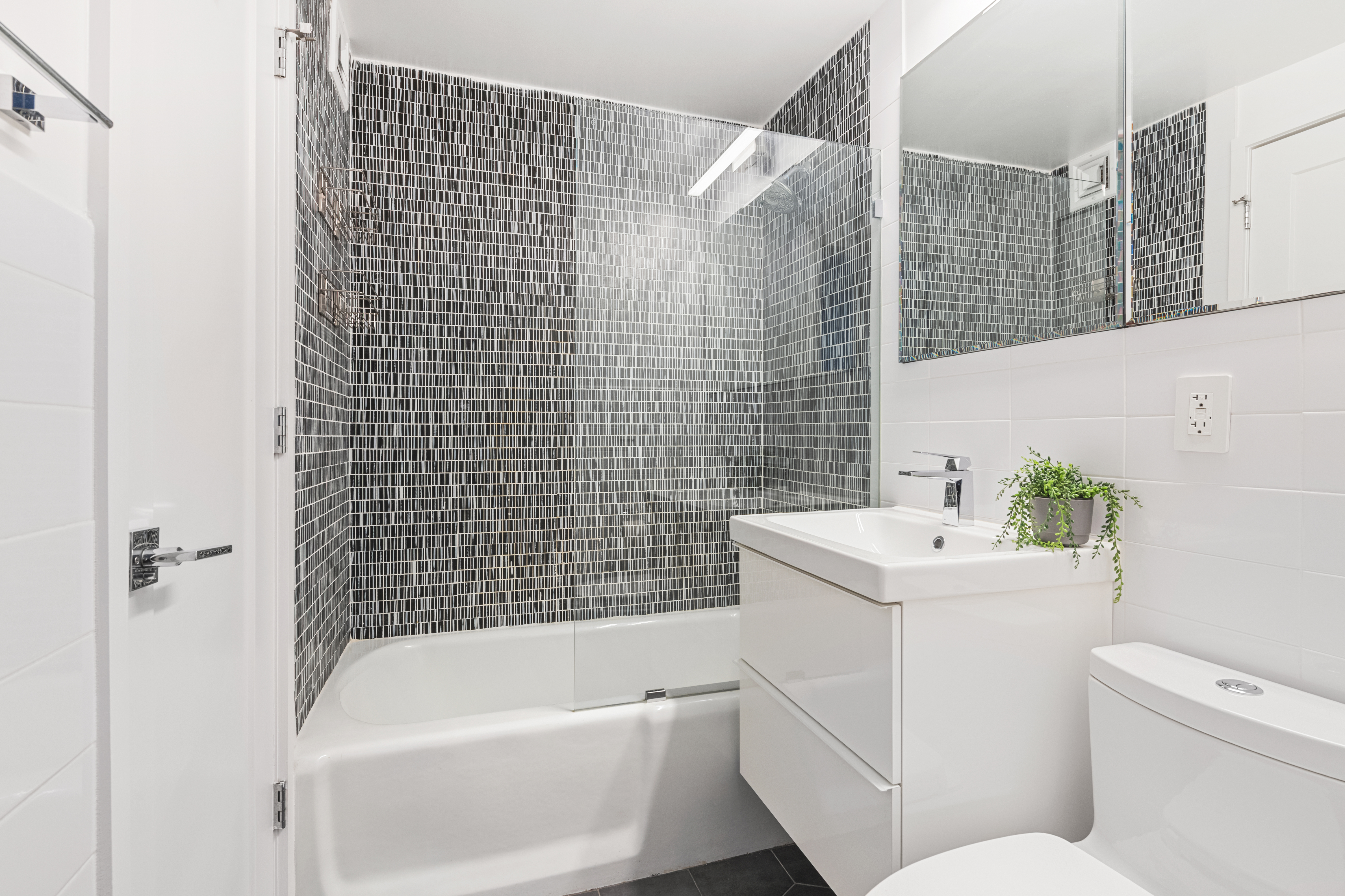 205 3rd Avenue, Unit 12P Manhattan, NY 10003 - Photo 9 of 13