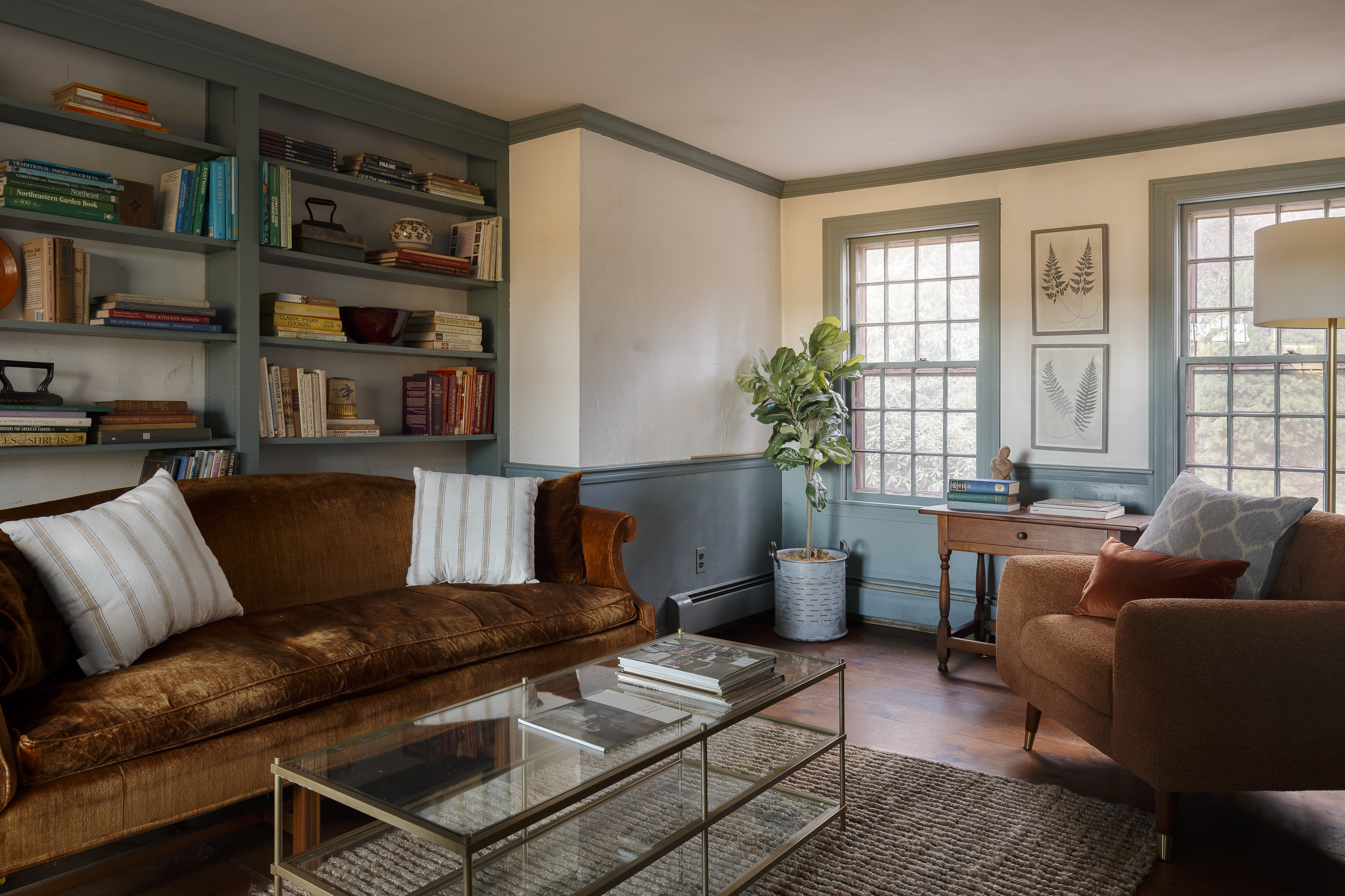 59 Conant Road Lincoln, MA 01773 - Photo 21 of 47 a living room with furniture a rug and a window