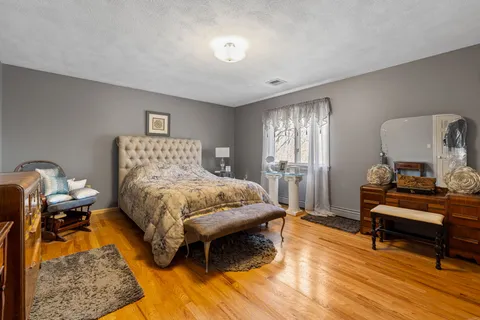 Contact Agent | 187 High Street, Winchester, MA 01890