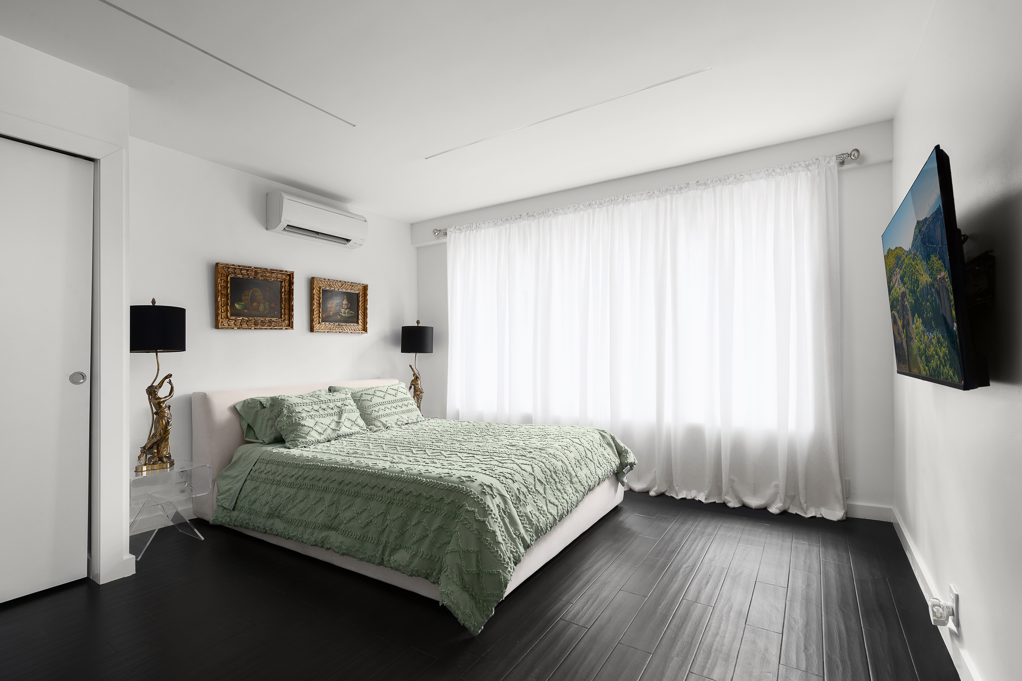 16 East 77th Street, Unit G Manhattan, NY 10075 - Photo 5 of 12