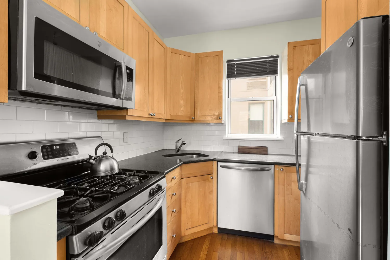 $5,995 | 40 Dean Street, Unit 2B | Cobble Hill