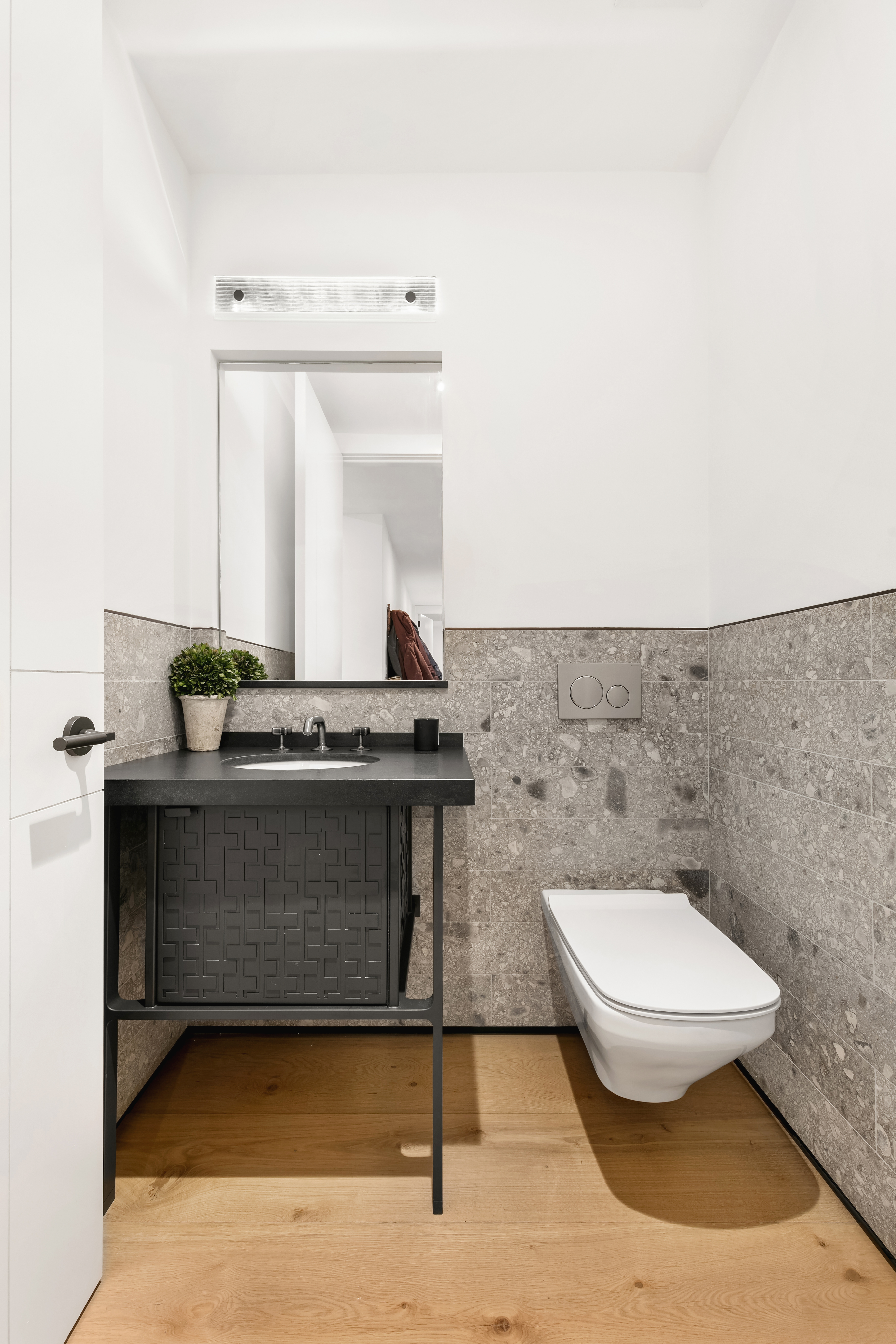 90 Morton Street, Unit 4D Manhattan, NY 10014 - Photo 16 of 26