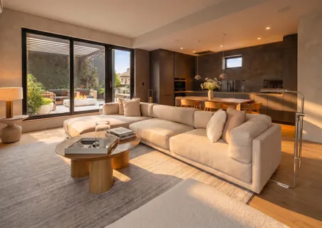 $1,720,000 | 52 Convent Avenue, Unit PH | Manhattanville