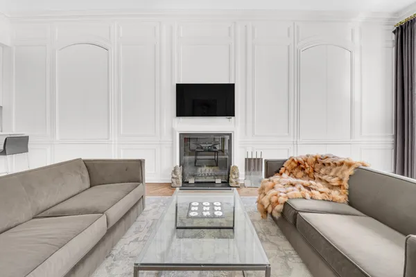 $18,000 | 14 East 68th Street, Unit 3 | Lenox Hill