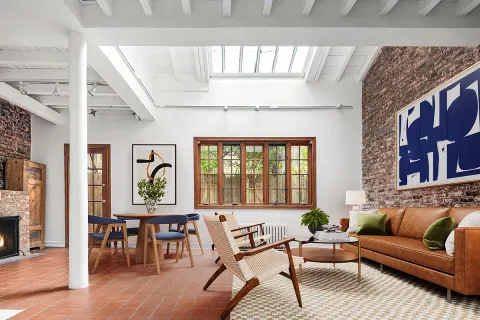 $12,000 | 61 Perry Street, Unit CARRIAGE | West Village