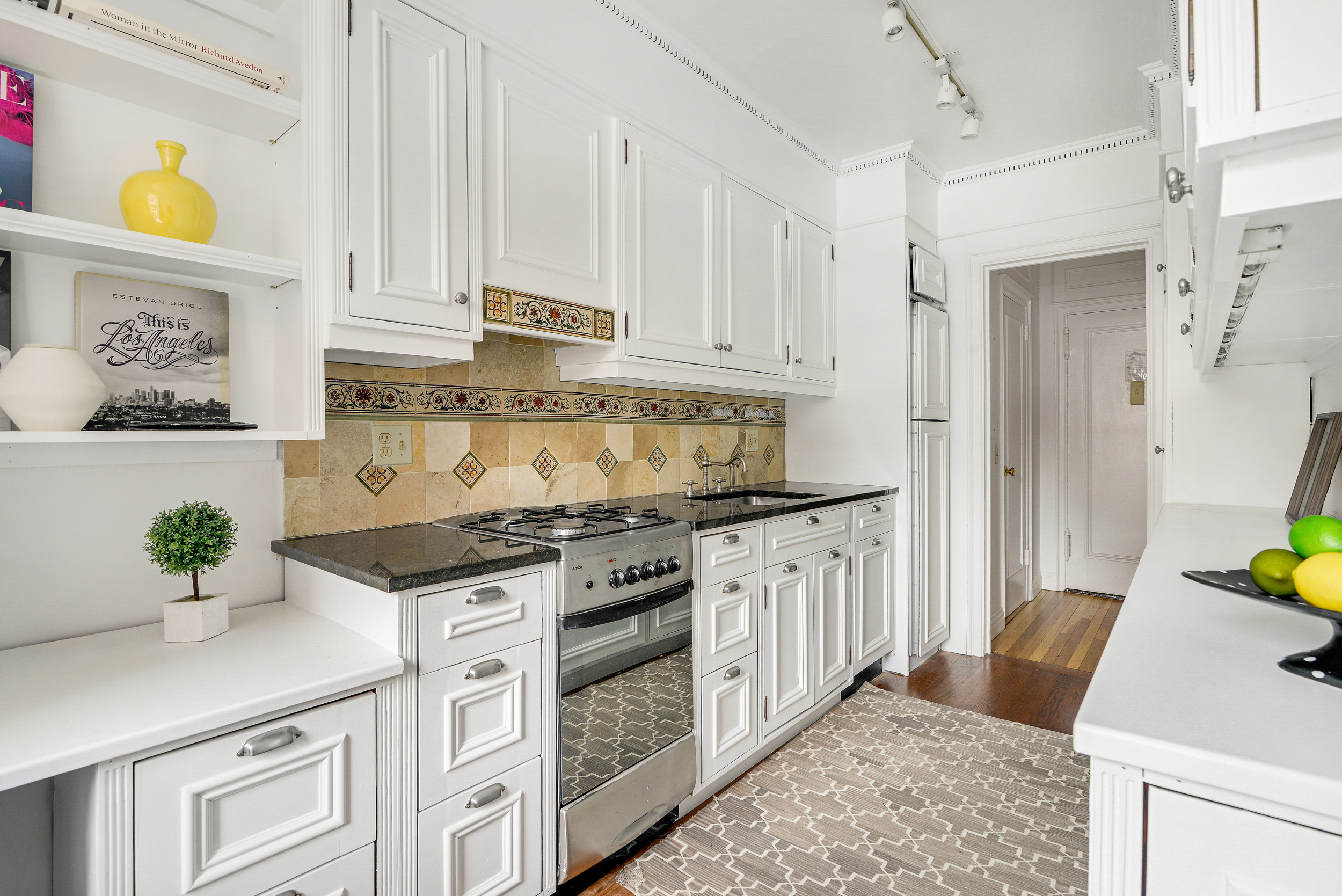 205 East 78th Street, Unit 7F Manhattan, NY 10075 - Photo 6 of 12