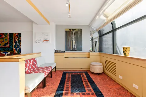 $2,550,000 | 130 West 79th Street, Unit 17A | Upper West Side