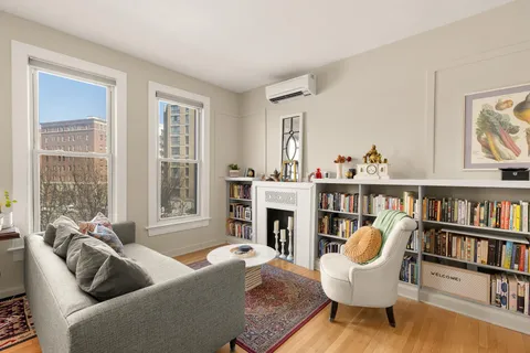 $375,000 | 1300 Massachusetts Avenue Northwest, Unit 303, Washington, DC 20005