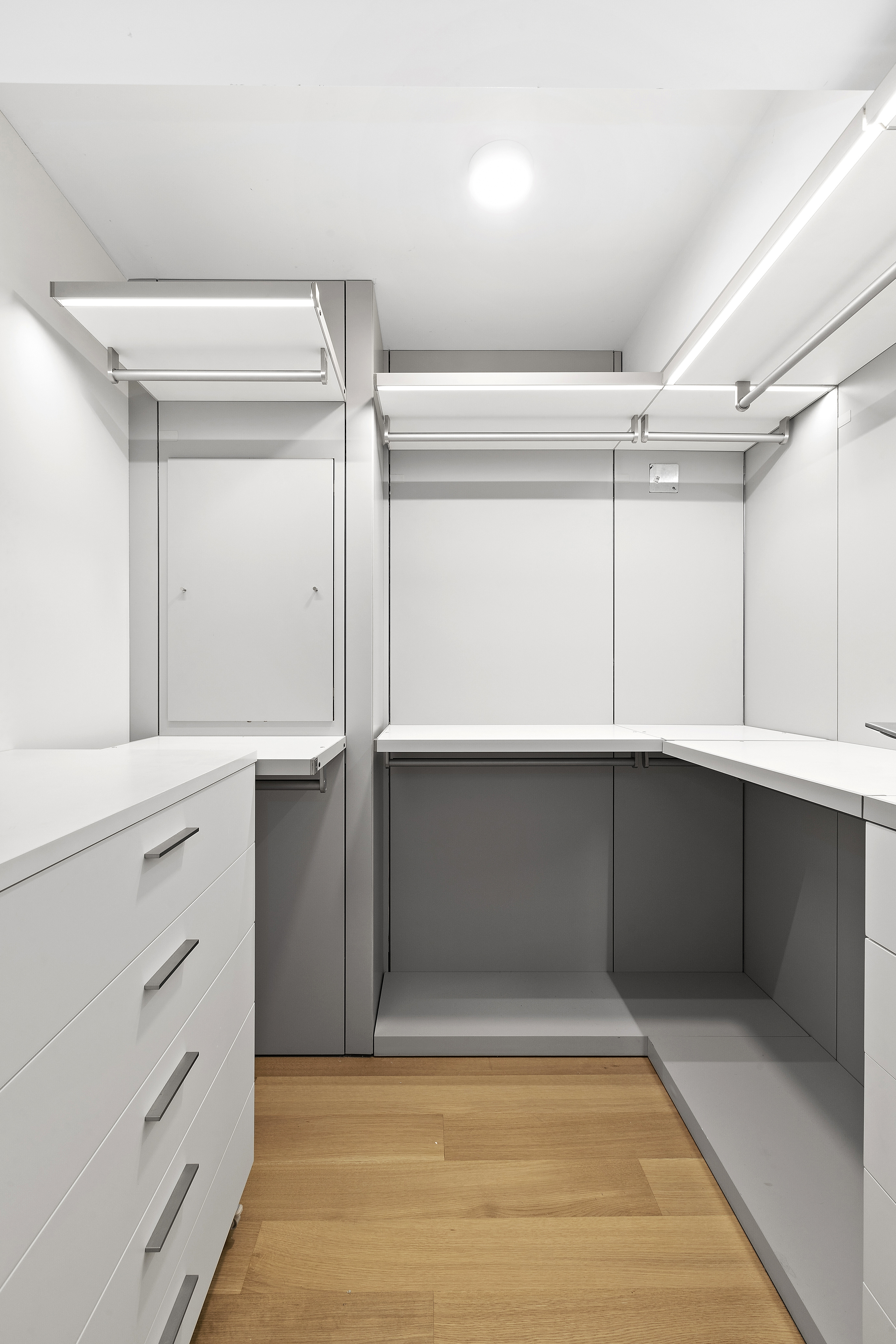 215 East 73rd Street, Unit 10AB Manhattan, NY 10021 - Photo 16 of 17