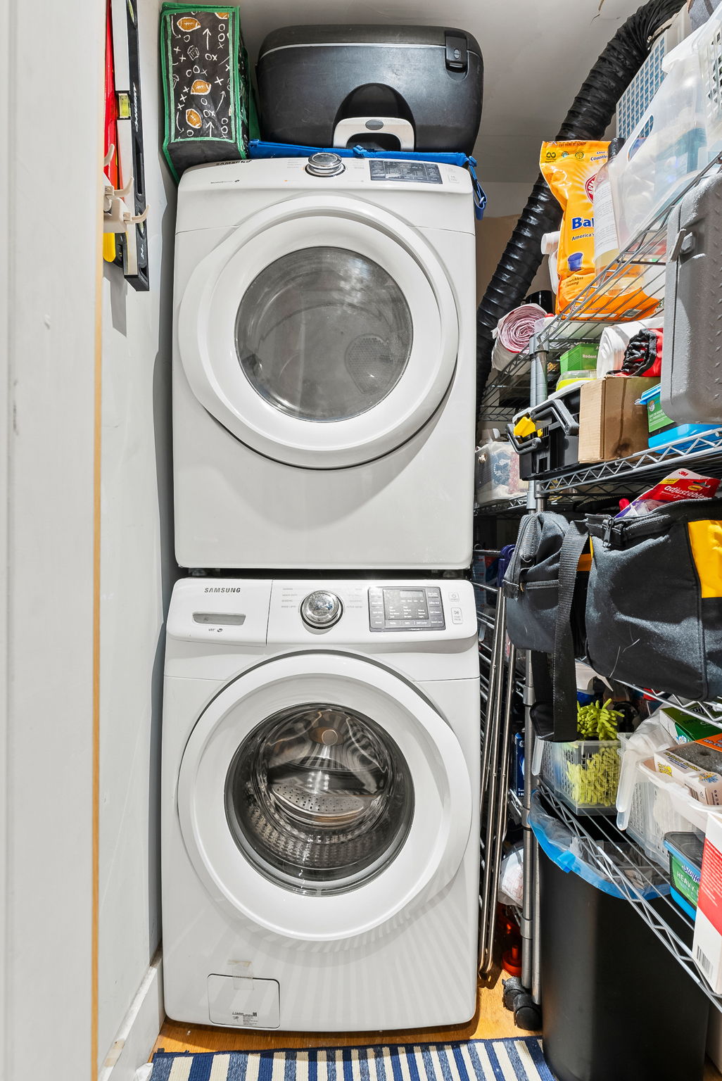 600 Prospect Place, Unit 2 Brooklyn, NY 11238 - Photo 10 of 13 a utility room with dryer and washer