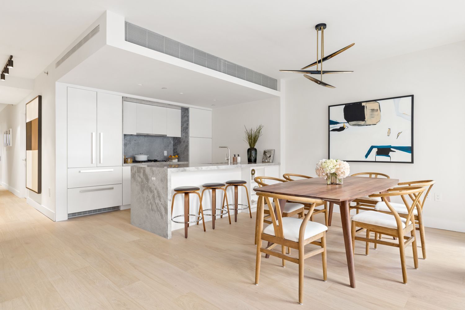 $2,500,000 | 142 West 19th Street, Unit 2 | Chelsea