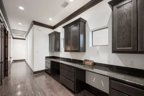 $580,000 | 406 Fenn Street, Houston, TX 77018