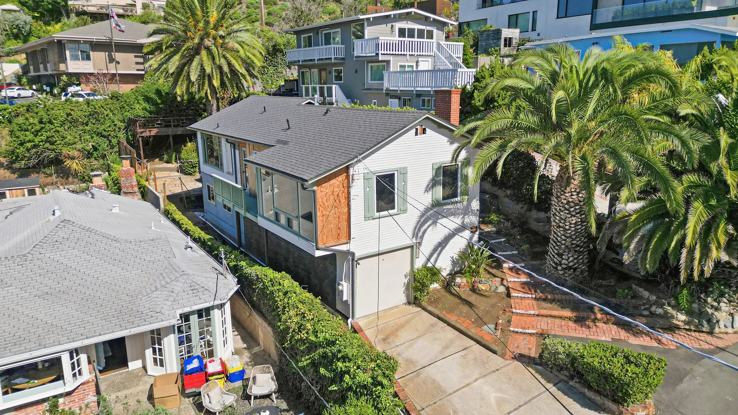 $2,400,000 | 31505 Eagle Rock Way, Laguna Beach, CA 92651