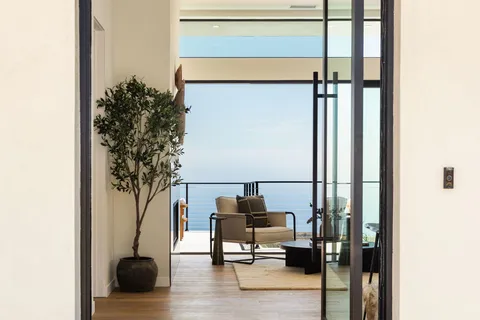 $3,995,000 | 2165 Little Las Flores Road, Topanga, CA 90290