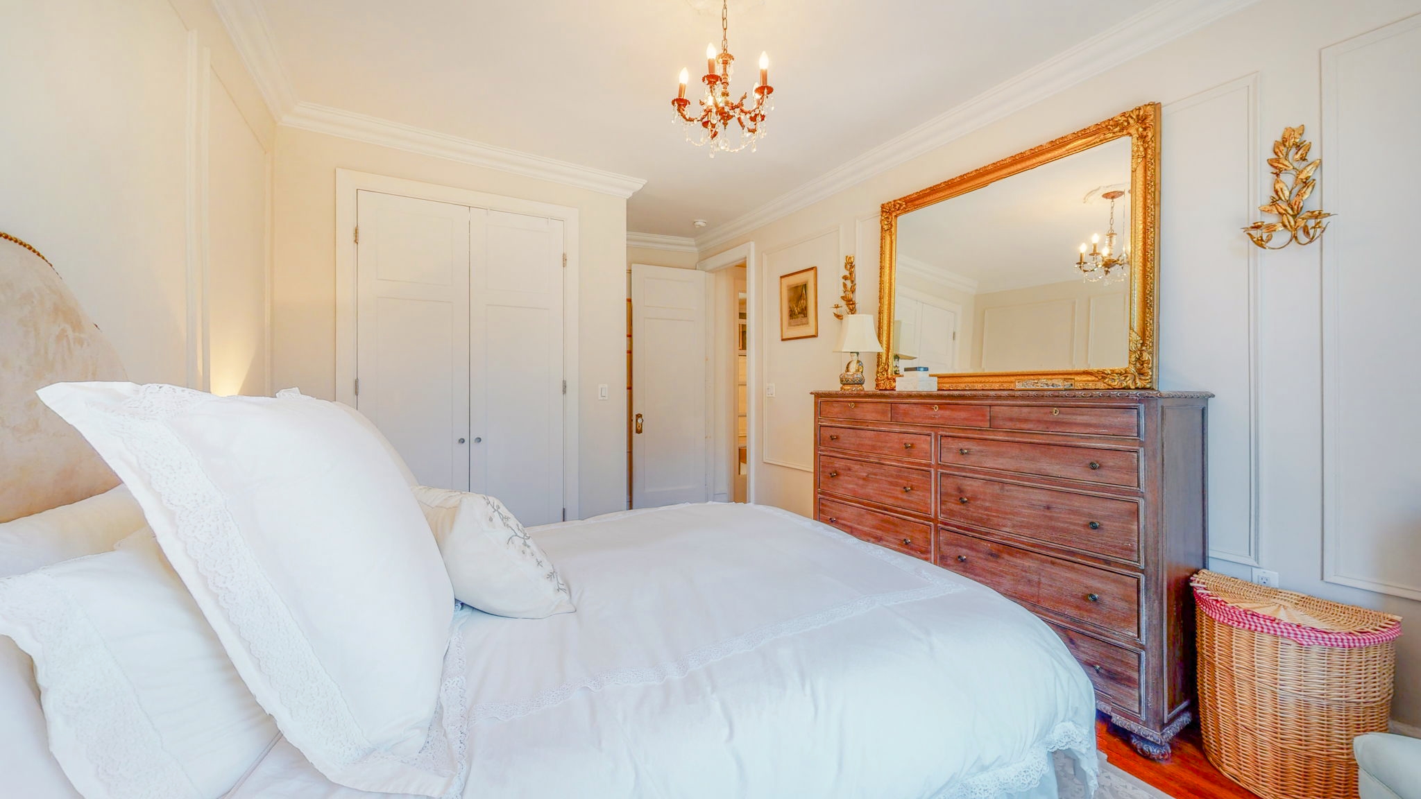 47 Fort Washington Avenue, Unit 55 Manhattan, NY 10032 - Photo 5 of 20 a bedroom with a bed and a dresser