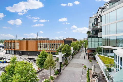 $3,995,000 | 601 Wharf Street Southwest, Unit 301, Washington, DC 20024