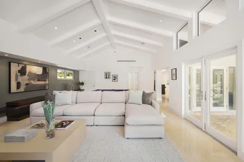 $18,500,000 | 9000 Arvida Drive, Coral Gables, FL 33156