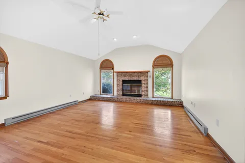 $380,000 | 105 Brantwood Drive, Elkton, MD 21921