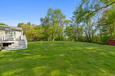 $989,000 | 75 Perry Avenue, Lynnfield, MA 01940