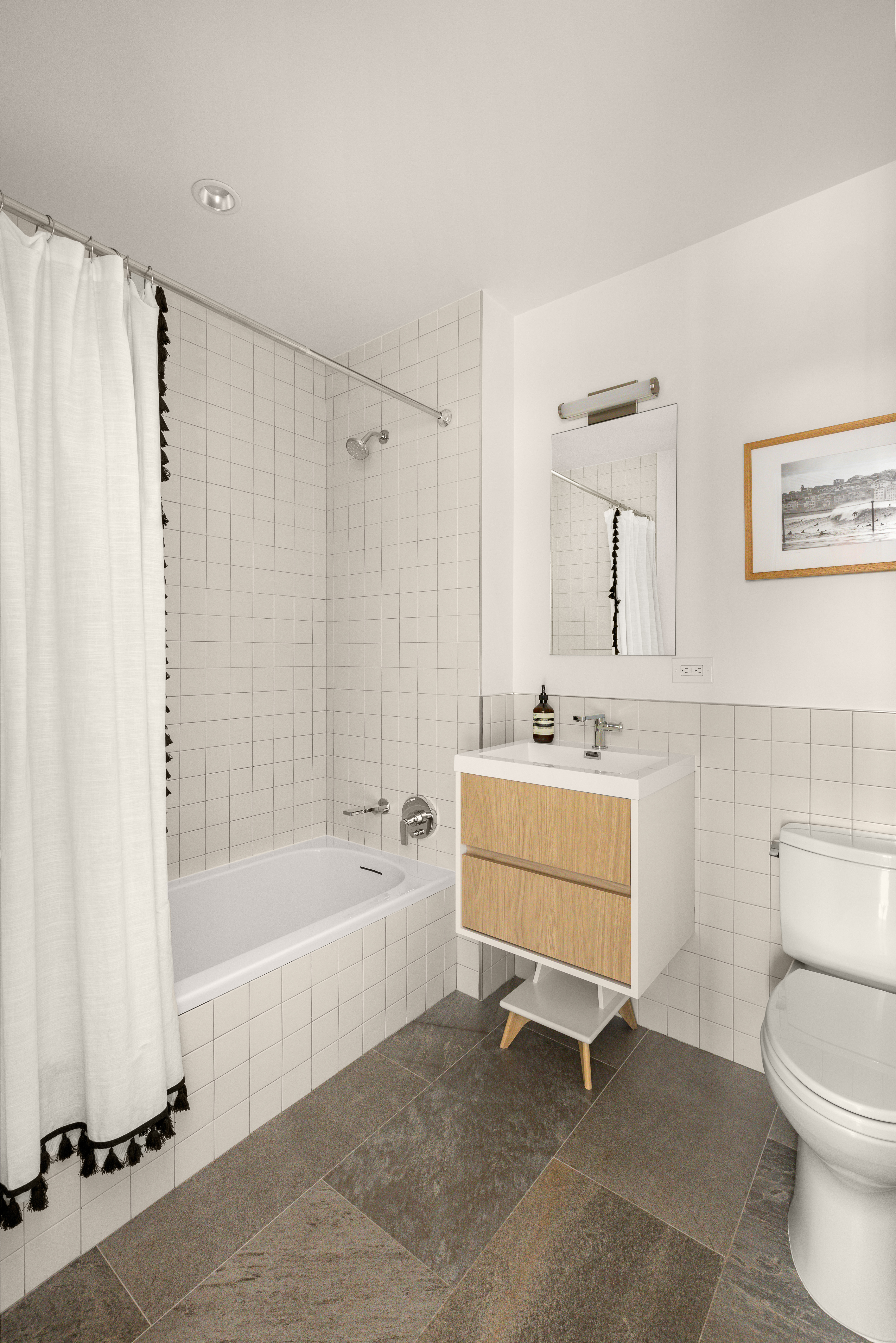 868 Lorimer Street, Unit 5C Brooklyn, NY 11222 - Photo 15 of 27