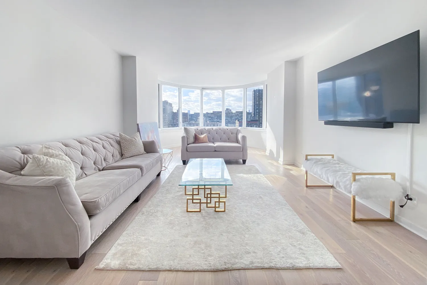 $5,750 | 330 East 38th Street, Unit 19Q | Murray Hill