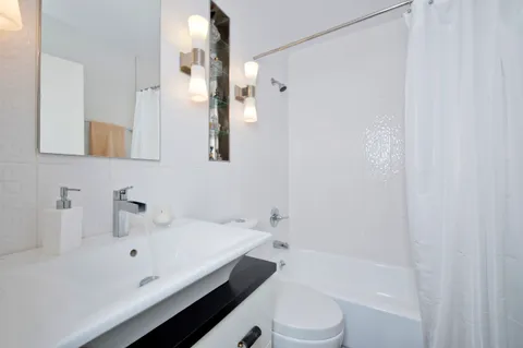 $625,000 | 301 West 110th Street, Unit 7E | Harlem