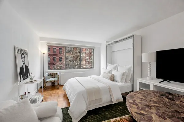$5,750 | 345 East 73rd Street, Unit 5F | Lenox Hill