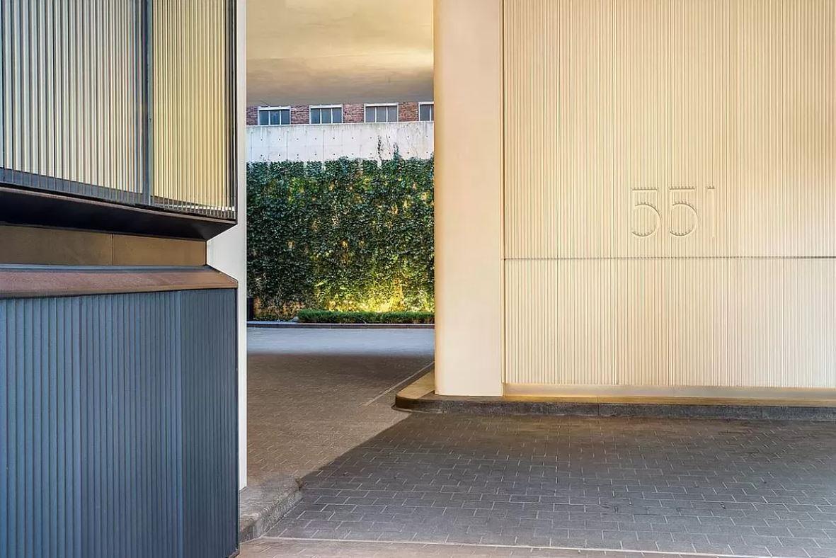 551 West 21st Street, Unit 4D Manhattan, NY 10011 - Photo 15 of 16