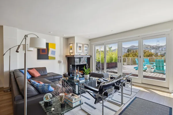 $15,000 | 685 Noe Street, San Francisco, CA 94114