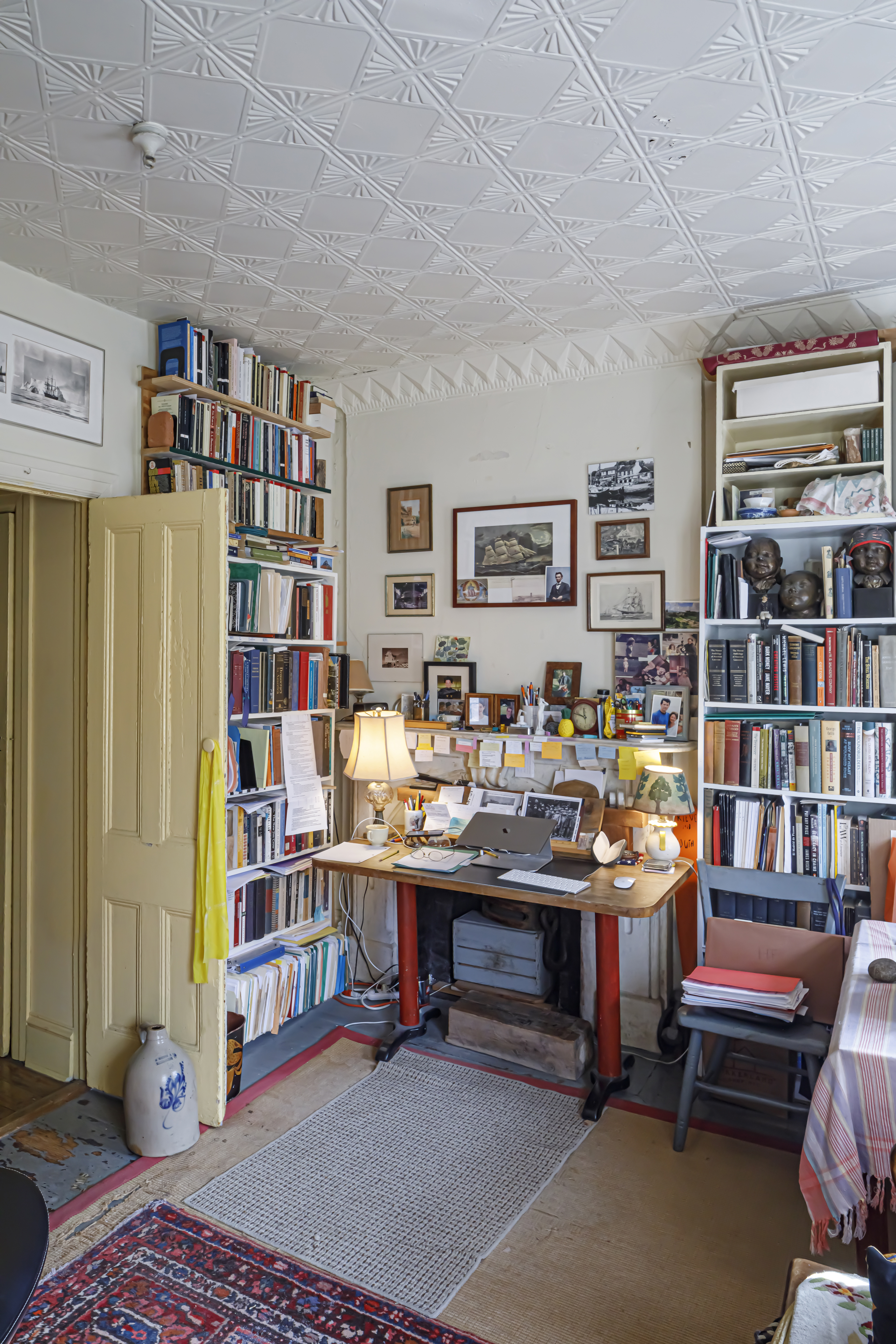 241 West 20th Street Manhattan, NY 10011 - Photo 7 of 10