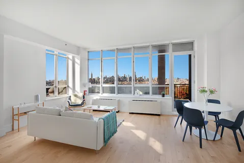 $2,350,000 | 20 Bayard Street, Unit 12A | Williamsburg