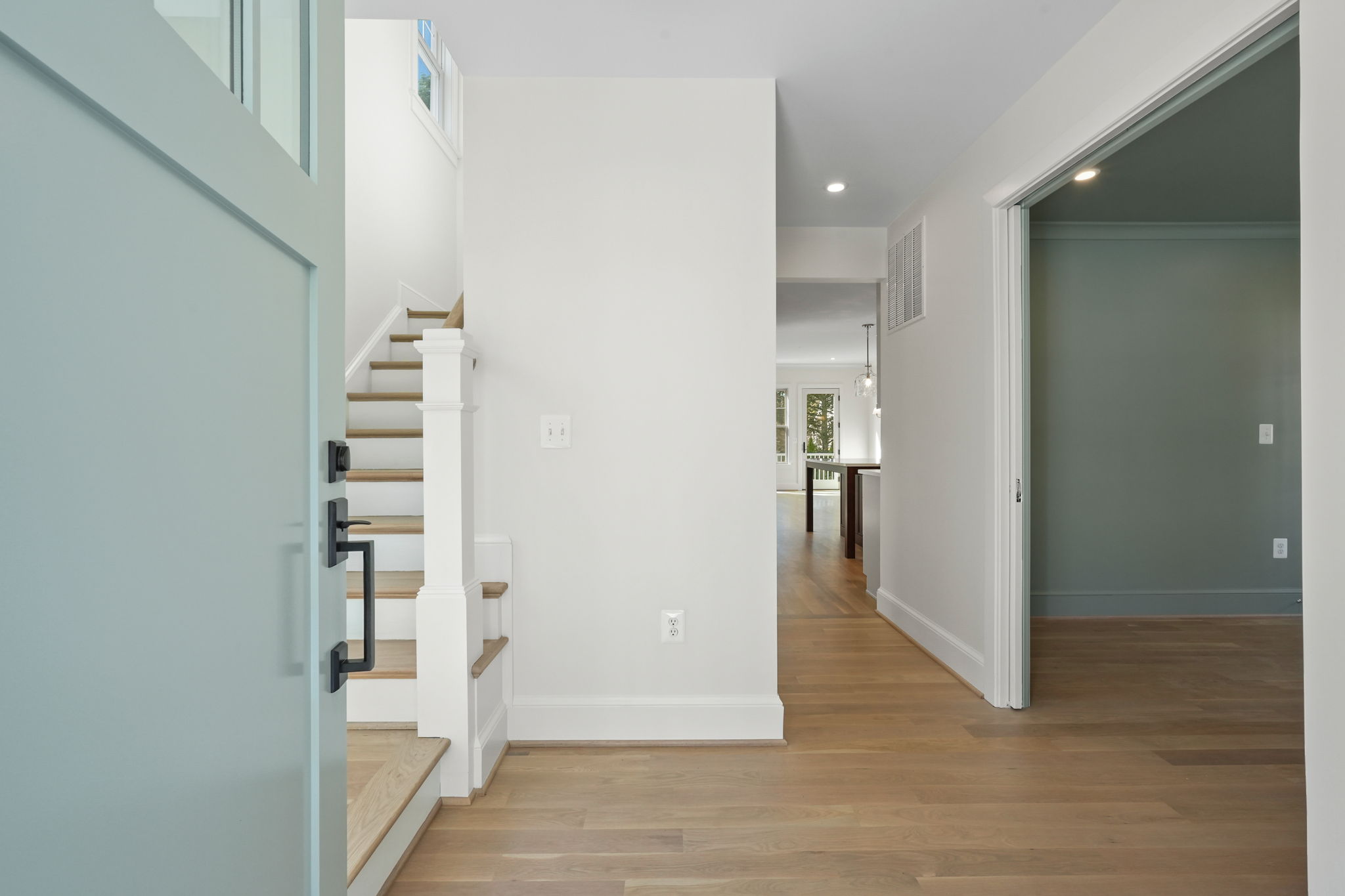 22 West Spring Street Alexandria, VA 22301 - Photo 8 of 62