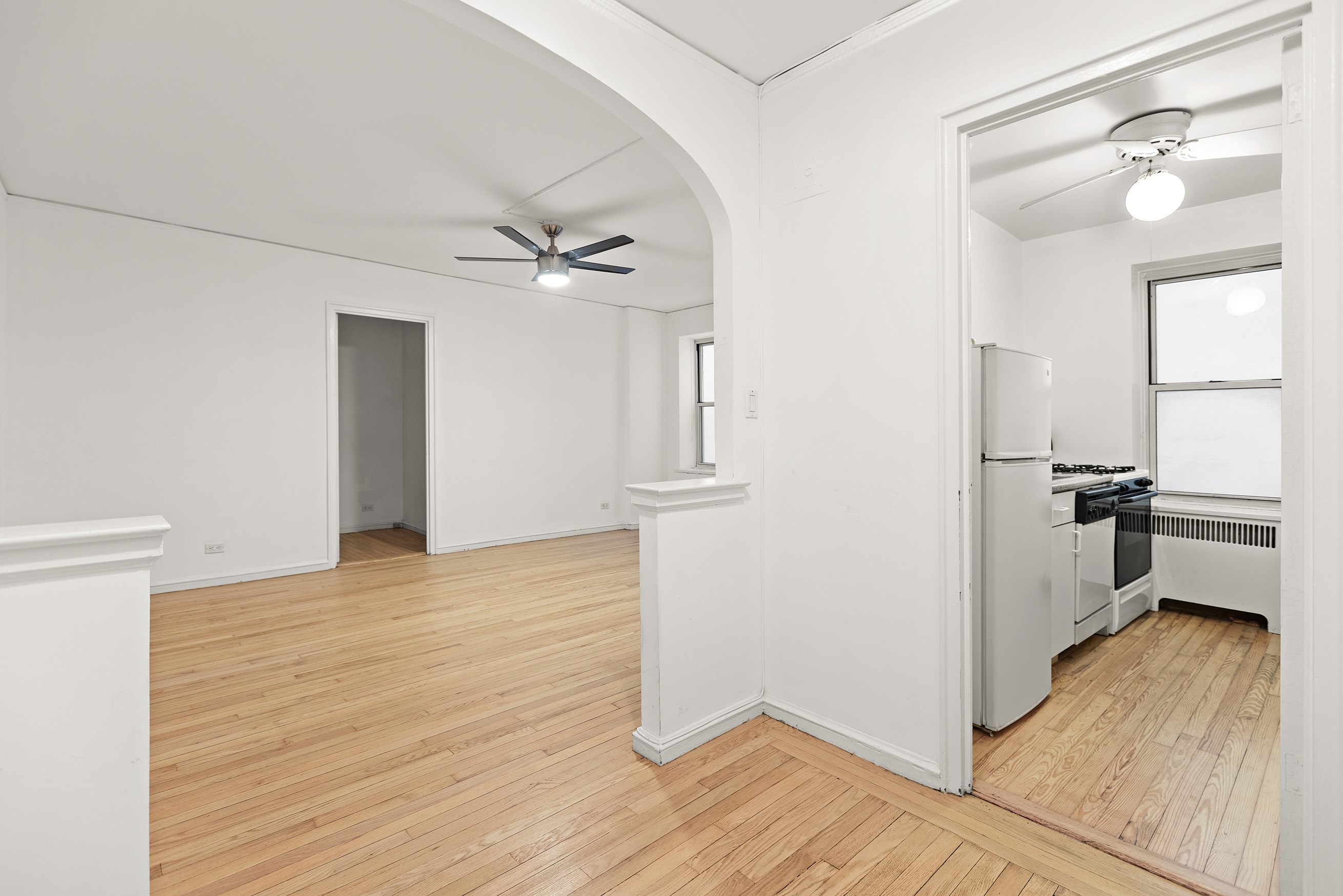 75 Bank Street, Unit 1B Manhattan, NY 10014 - Photo 5 of 10