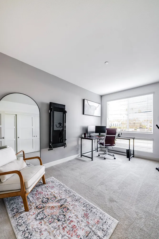 $849,000 | 10878 Bloomfield Street, Unit 211, Toluca Lake, CA 91602