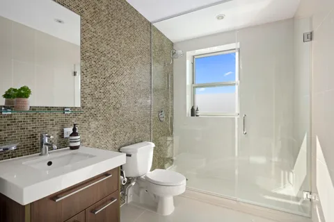 $1,950,000 | 301 West 115th Street, Unit PH4B | Harlem